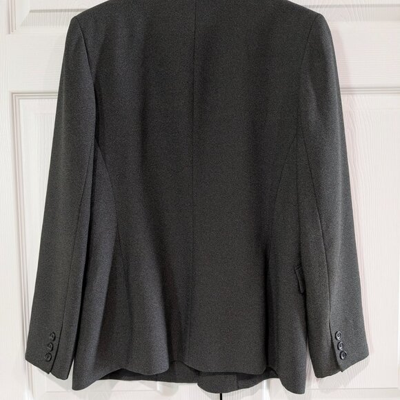 Alfani Women's Gray Two‑Button Blazer, Size 10, Notch Collar, Fully Lined - Picture 6 of 13